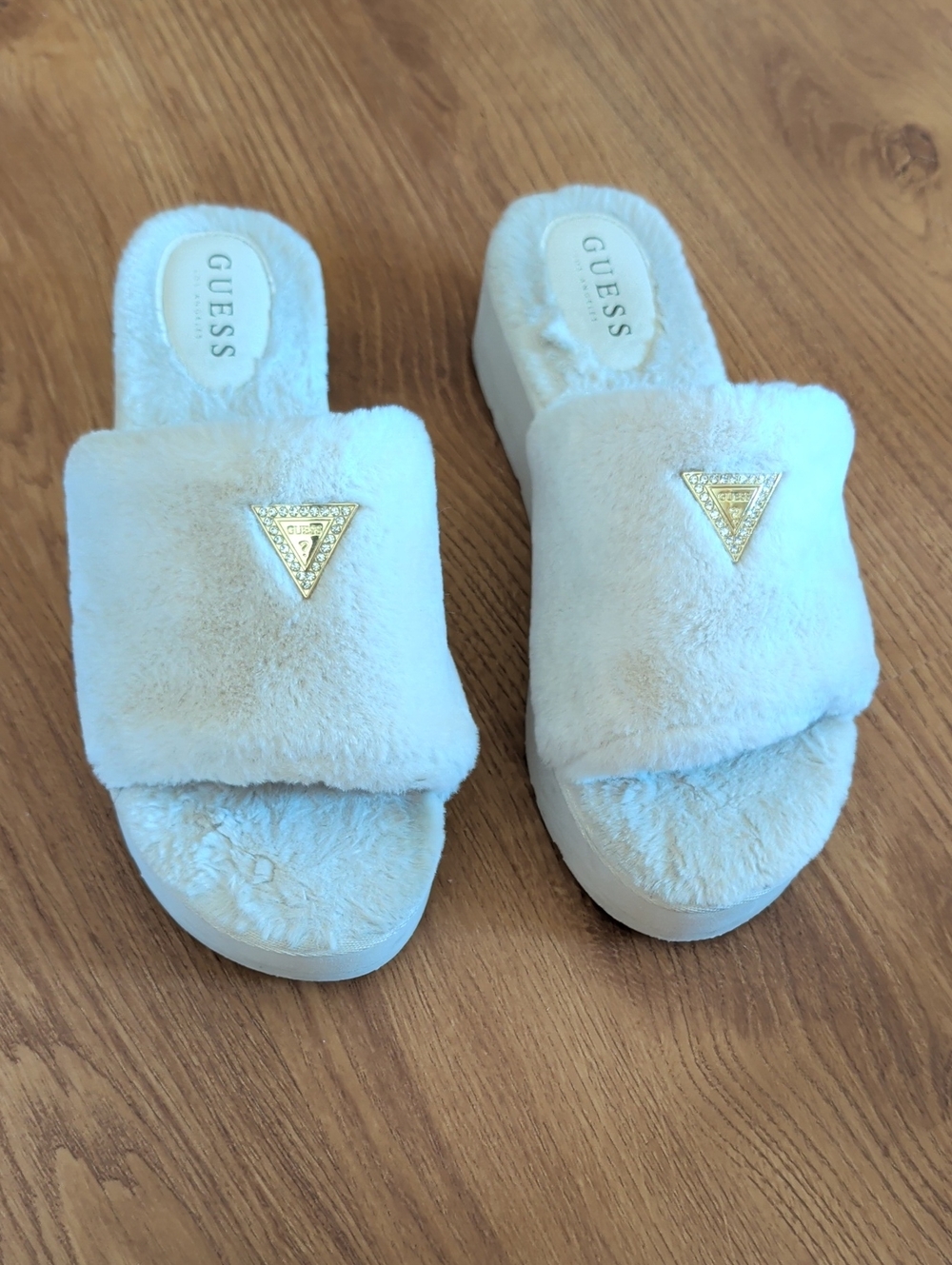GUESS Plush Slide Sandals in Pale Blue with Gold Logo Triangles, Size 9